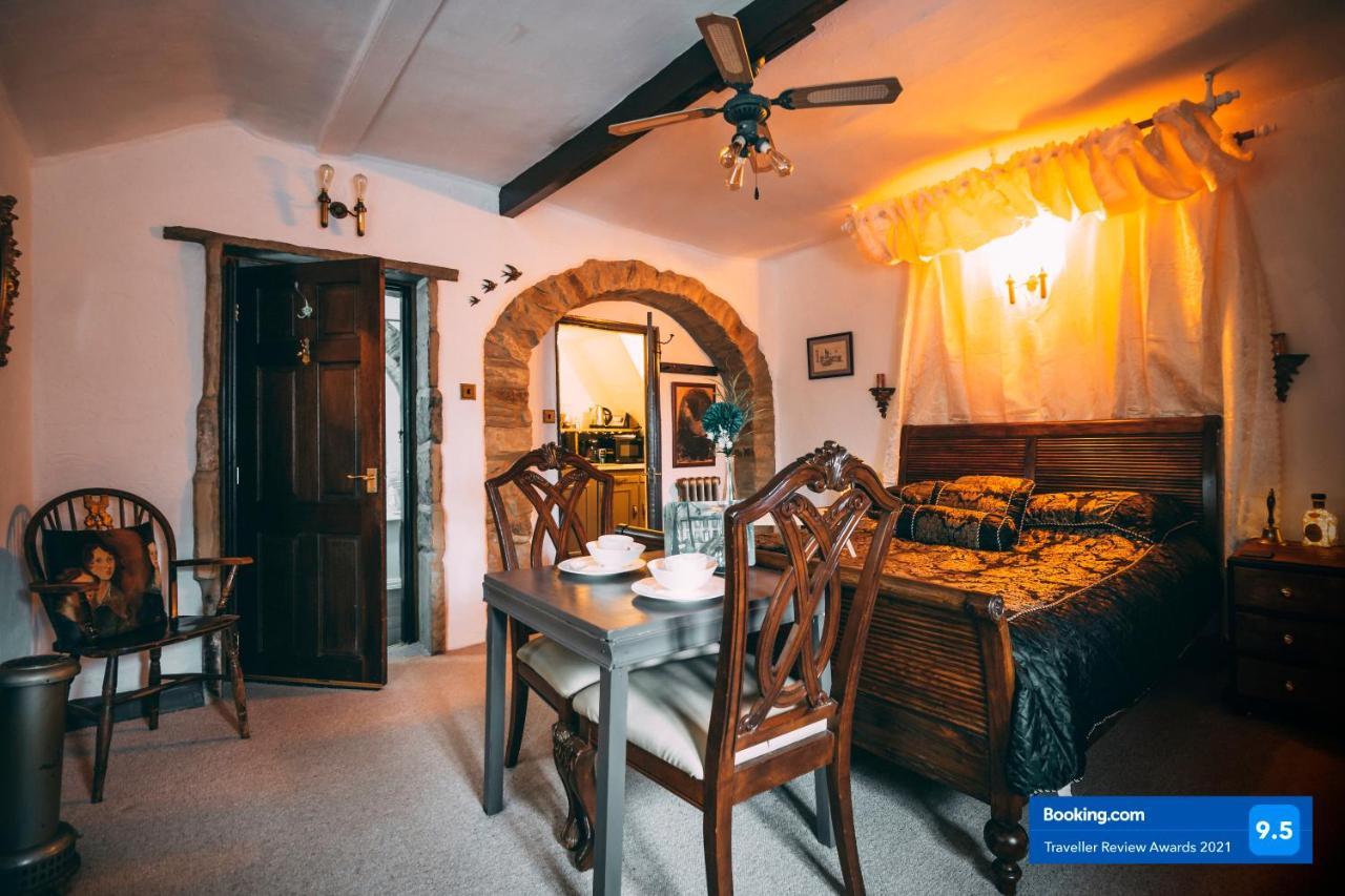 The Rookery Nook And Bronte Parsonage - Haworth Apartamento Exterior foto